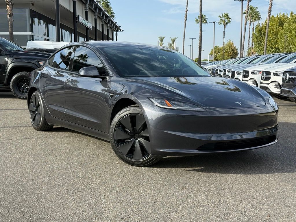 2024 TESLA Model 3