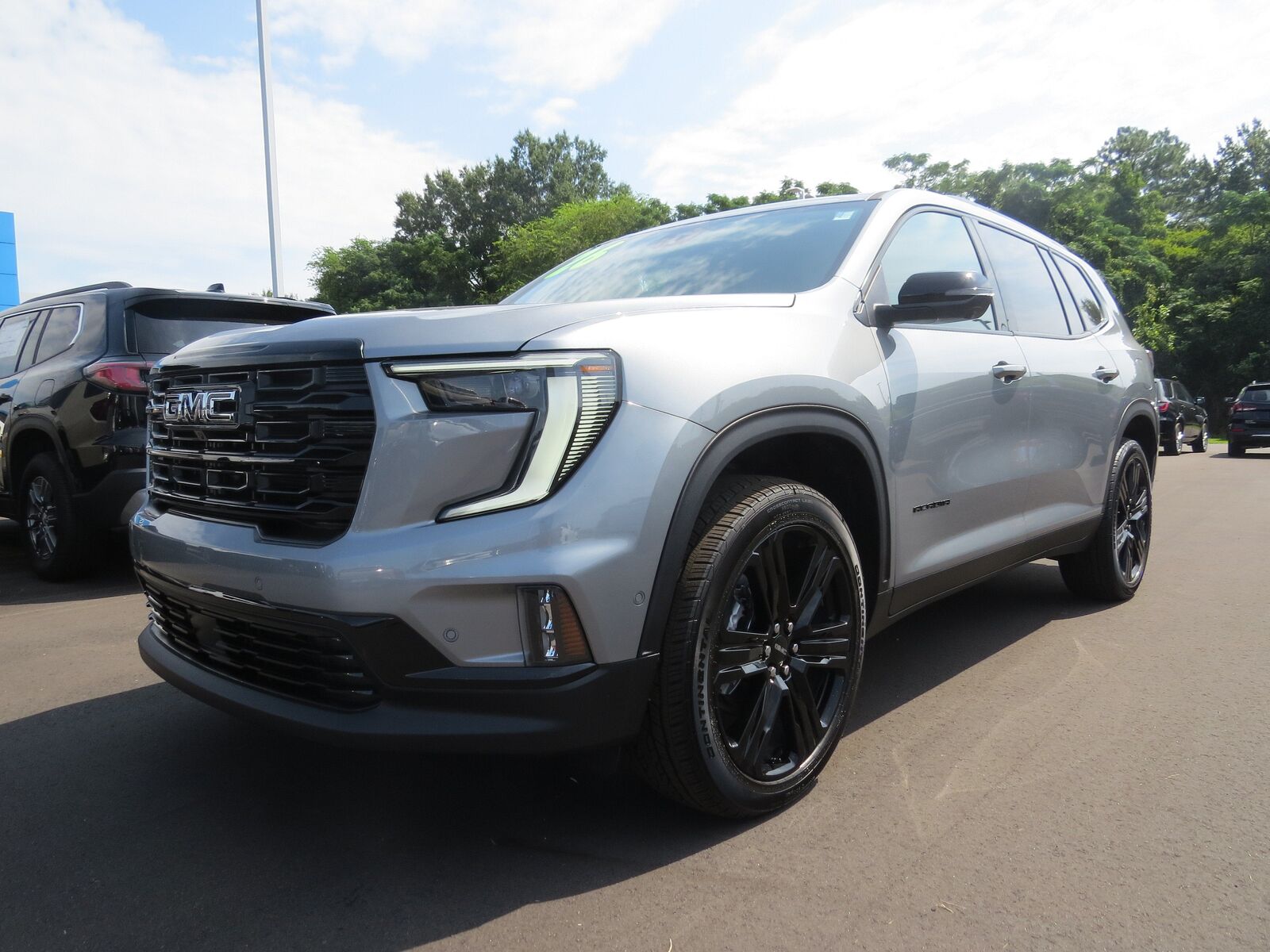 2026 GMC Acadia