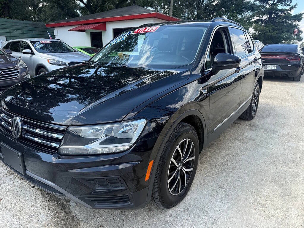 2021 VOLKSWAGEN Tiguan