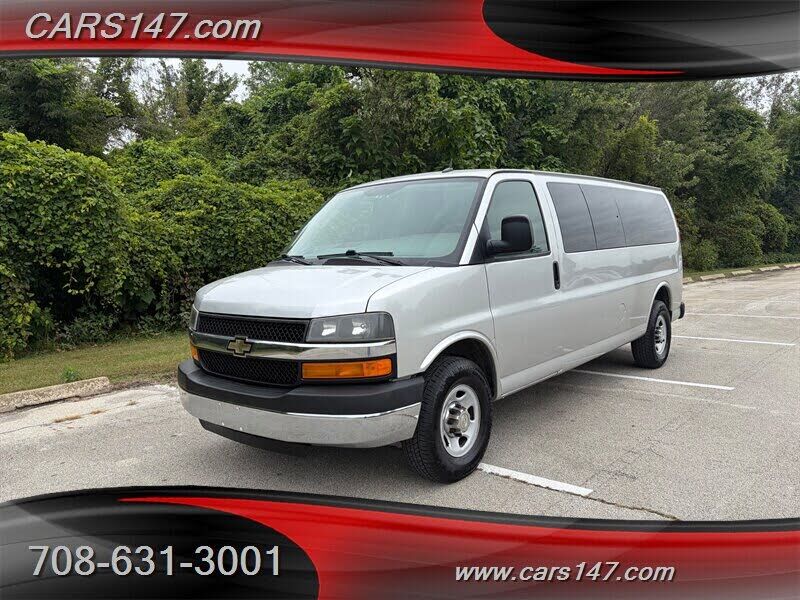 2011 CHEVROLET Express