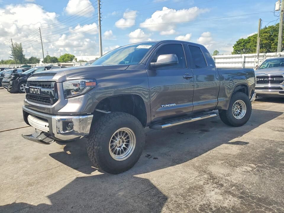 2016 TOYOTA Tundra