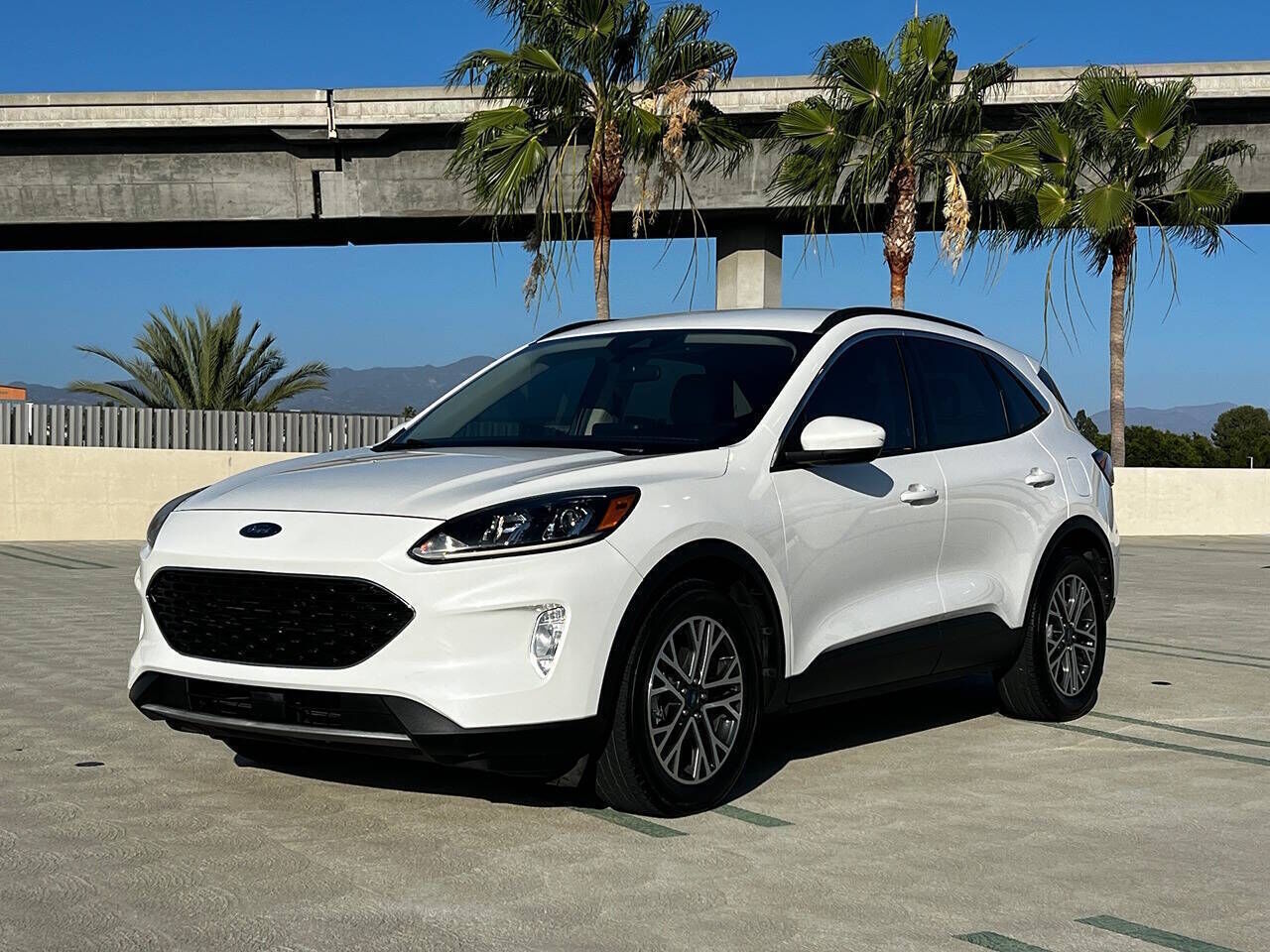 2020 FORD Escape