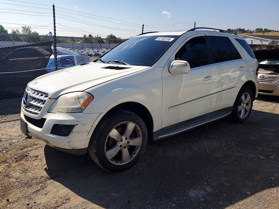 2010 MERCEDES-BENZ M-Class