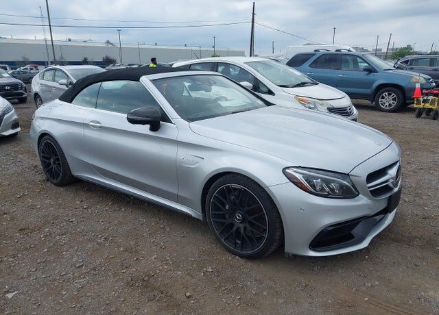 2017 MERCEDES-BENZ C-Class
