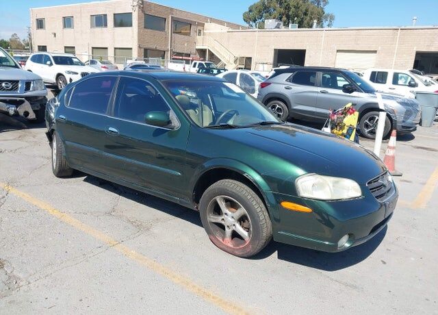 2000 NISSAN Maxima