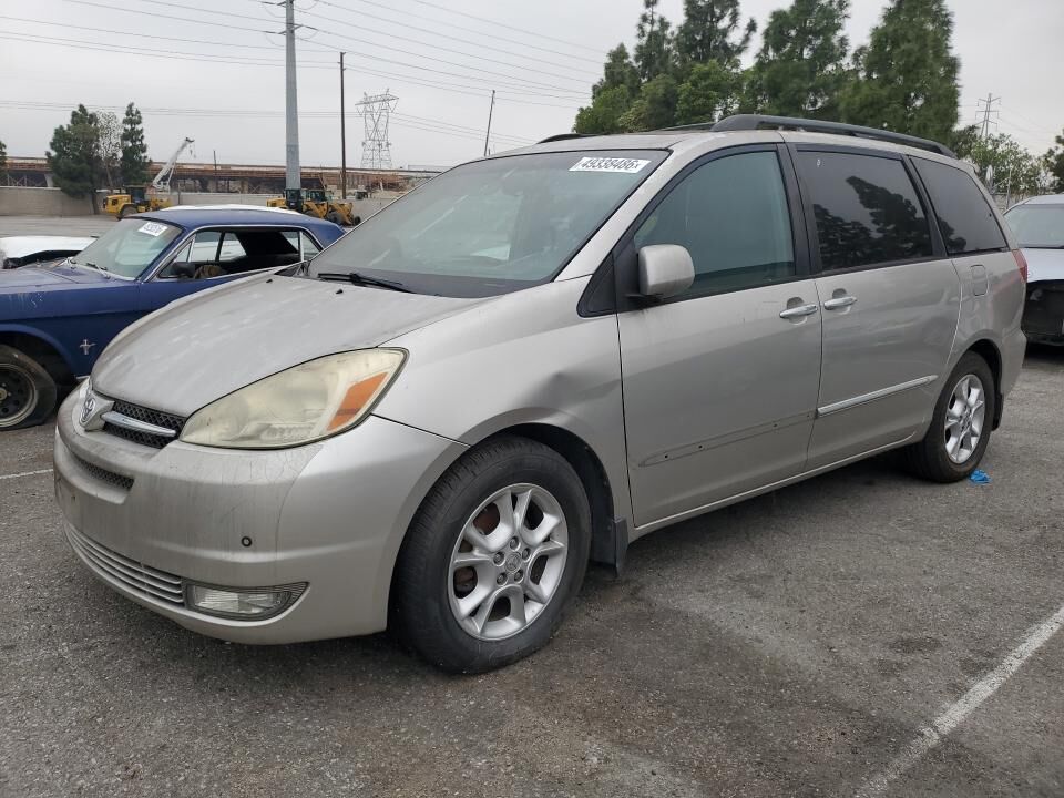 2005 TOYOTA Sienna