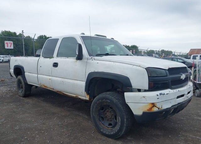 2004 CHEVROLET Silverado