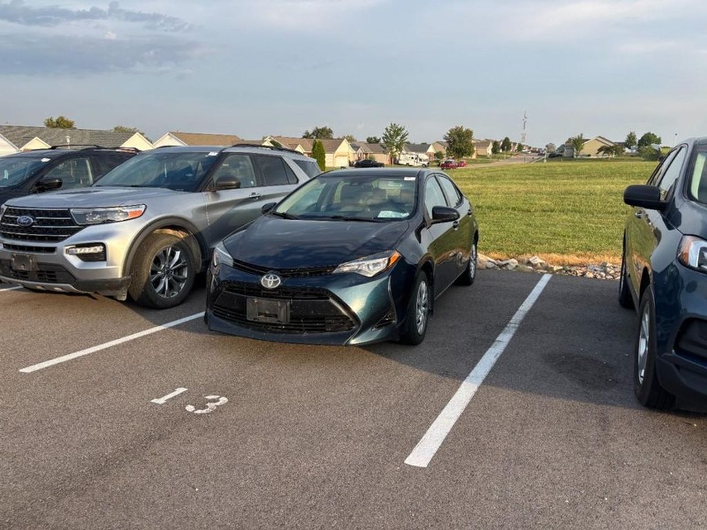 2017 TOYOTA Corolla