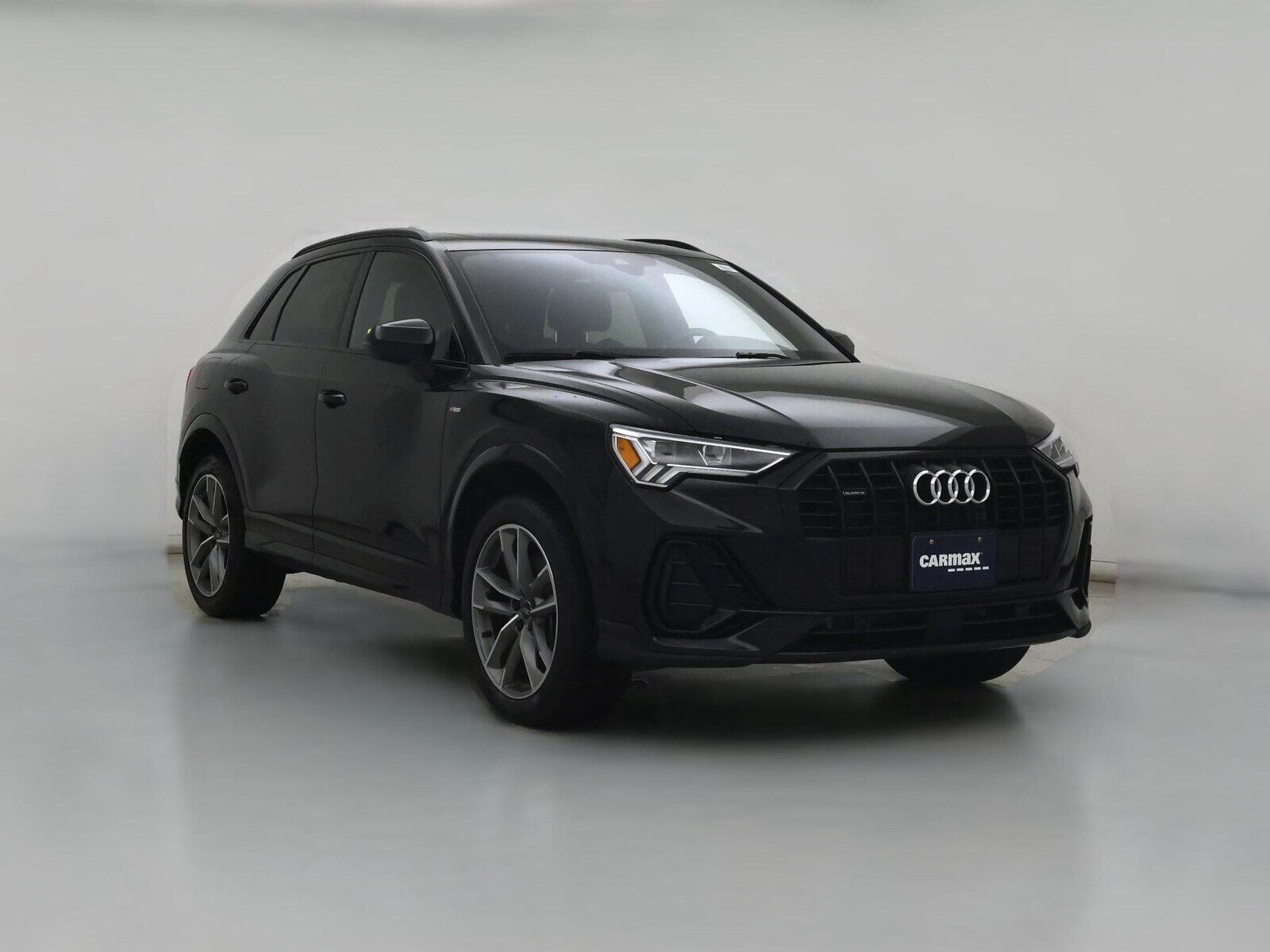 2023 AUDI Q3