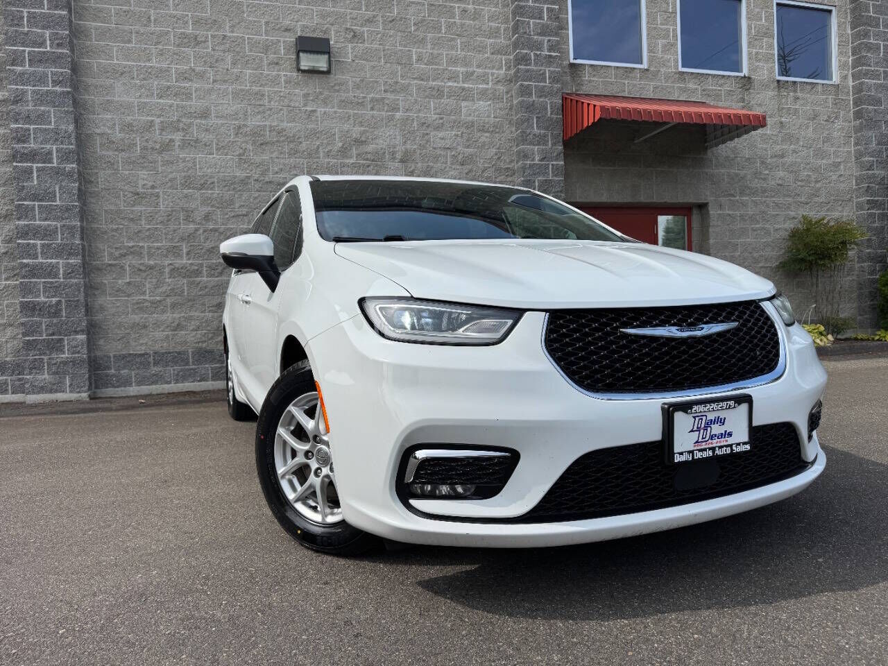 2023 CHRYSLER Pacifica