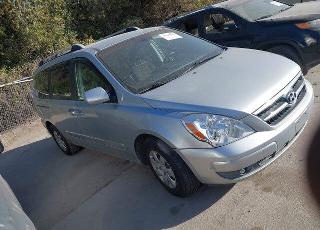 2007 HYUNDAI Entourage