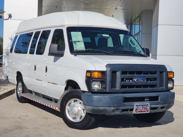 2014 FORD E-250