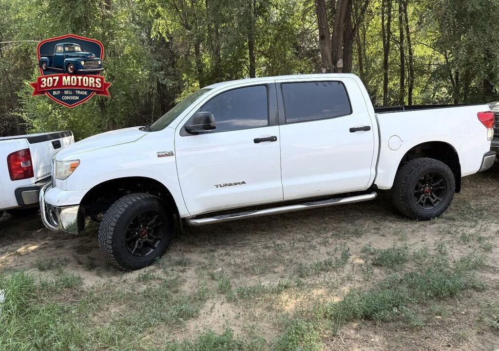 2012 TOYOTA Tundra