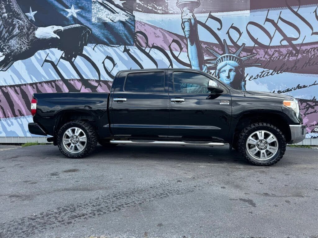 2016 TOYOTA Tundra