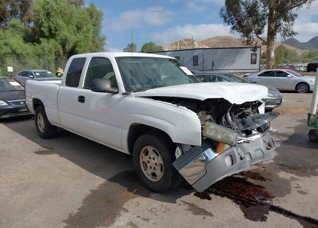 2004 CHEVROLET Silverado