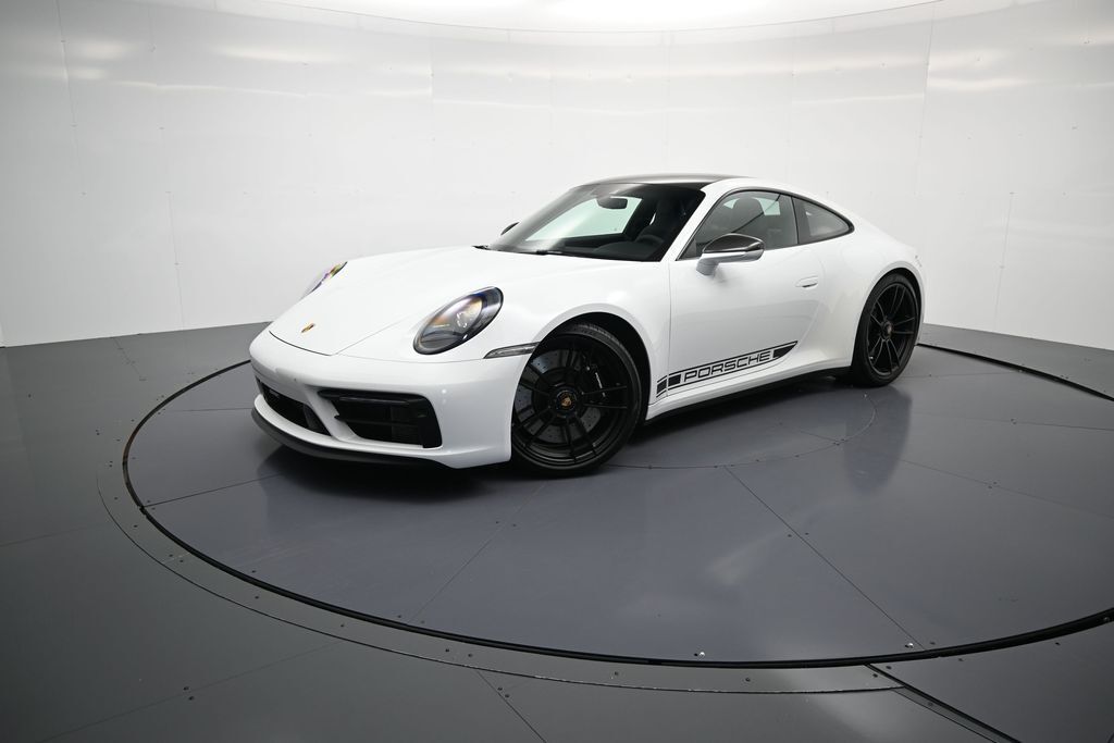 2022 PORSCHE 911