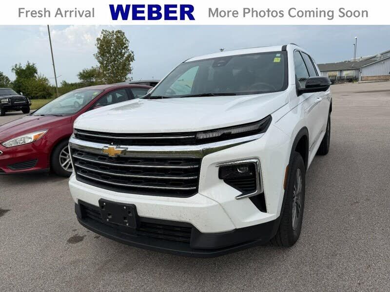 2024 CHEVROLET Traverse