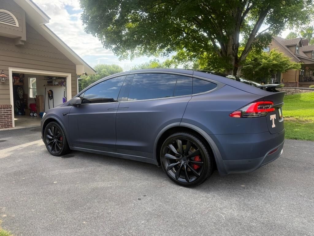 2020 TESLA Model X