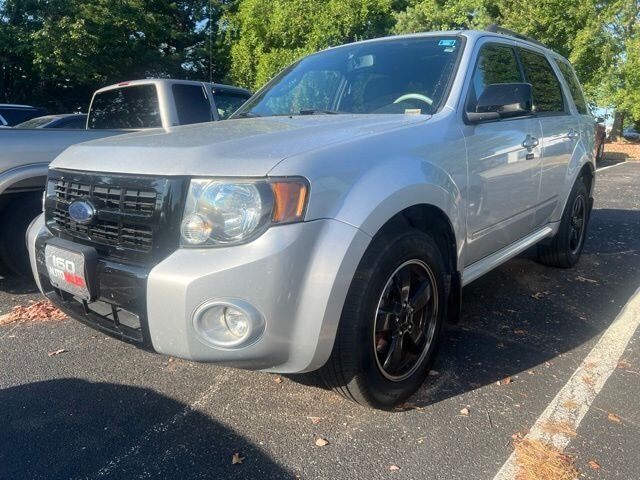 2009 FORD Escape