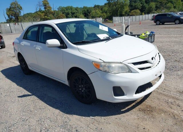 2012 TOYOTA Corolla
