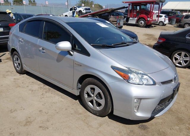 2013 TOYOTA PRIUS