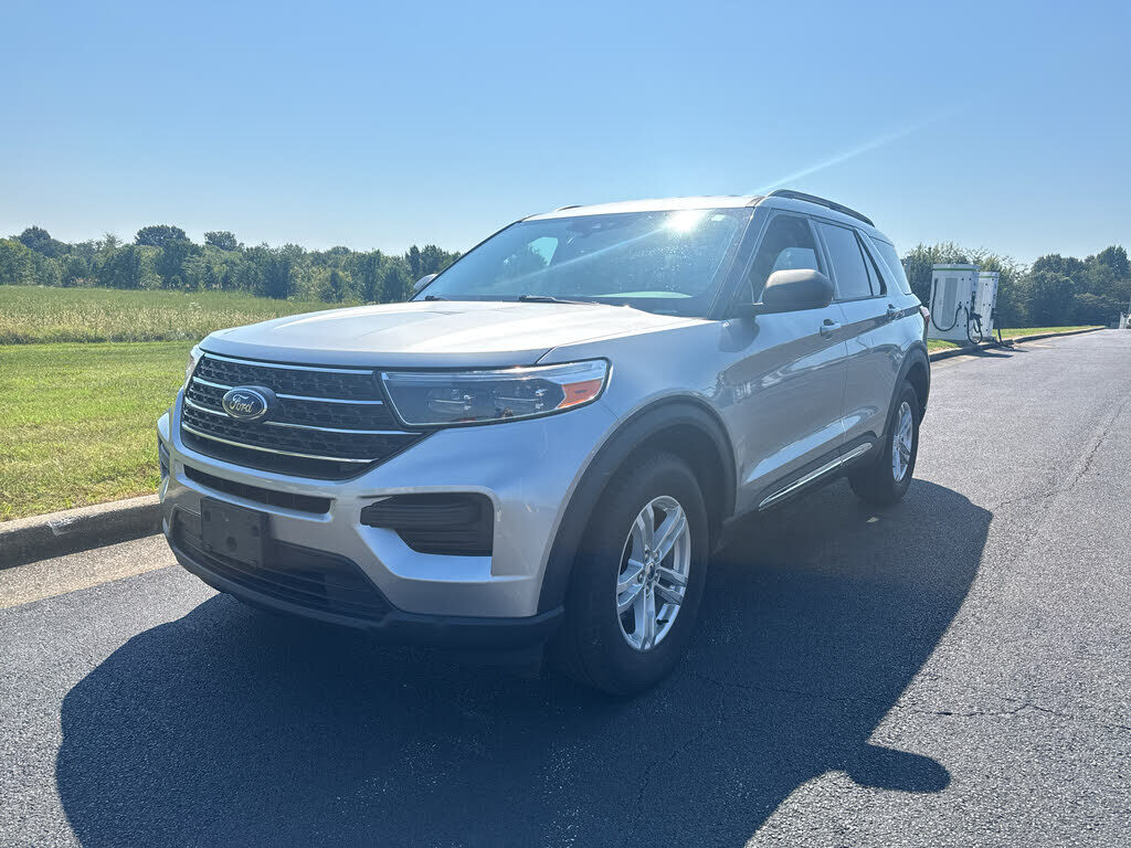 2021 FORD Explorer