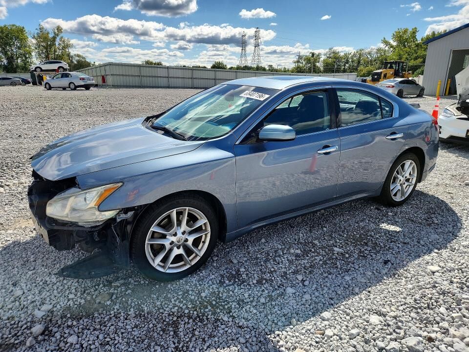 2011 NISSAN Maxima