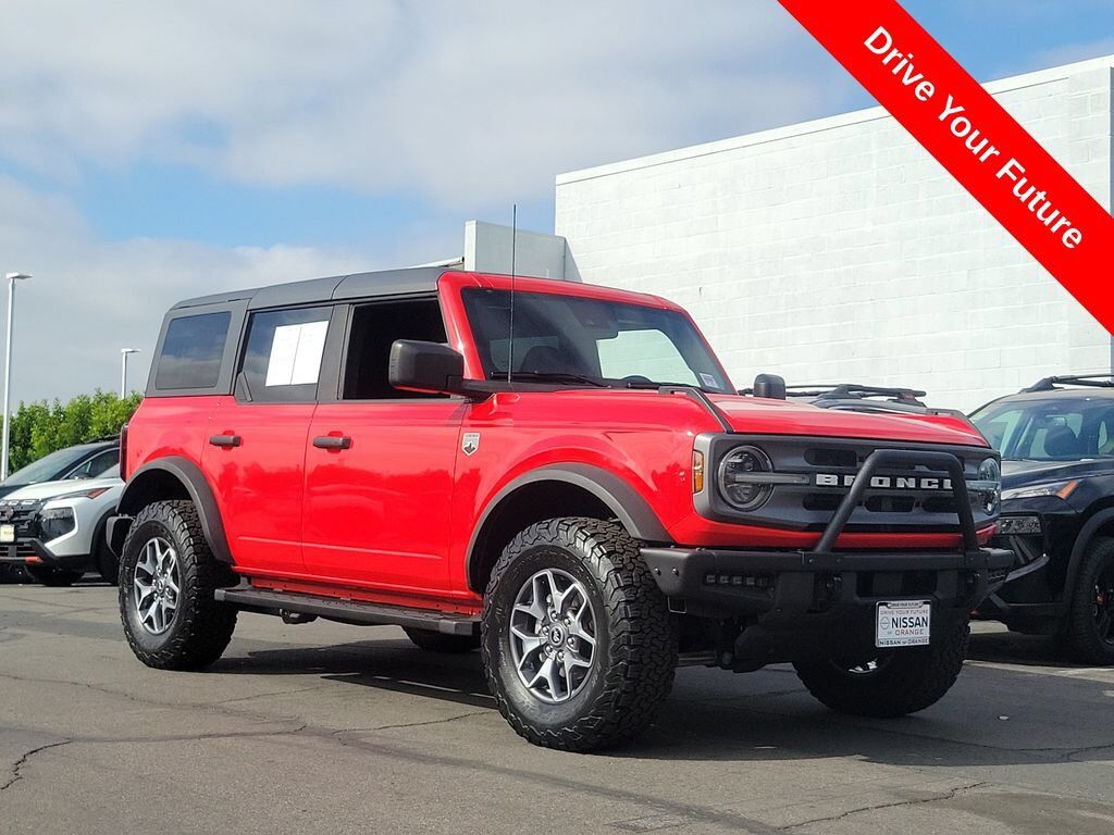 2023 FORD Bronco