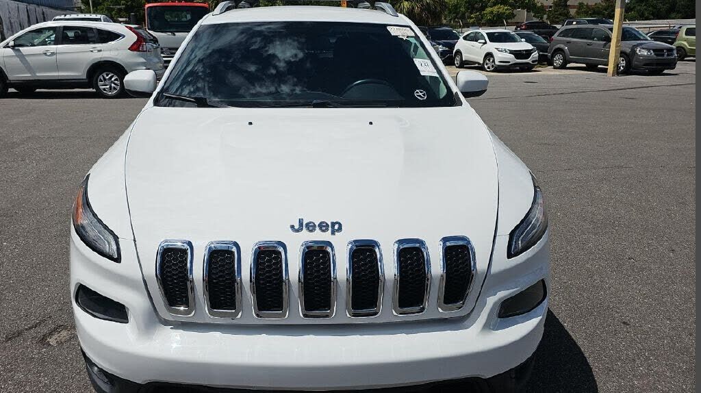 2017 JEEP Cherokee