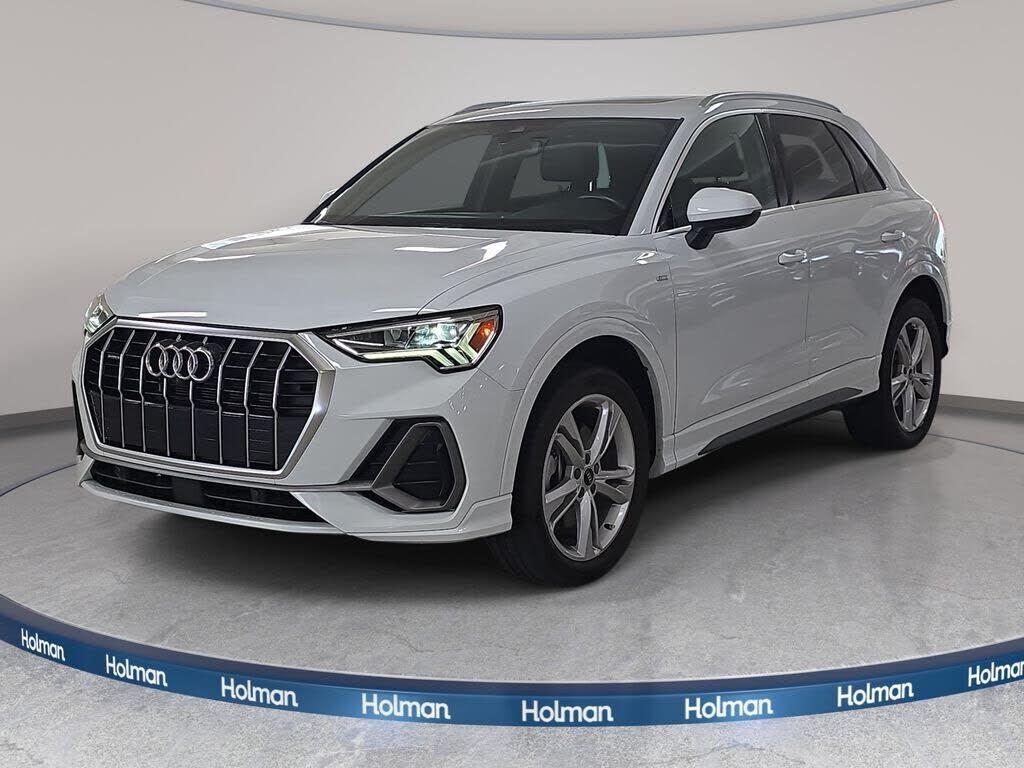 2022 AUDI Q3