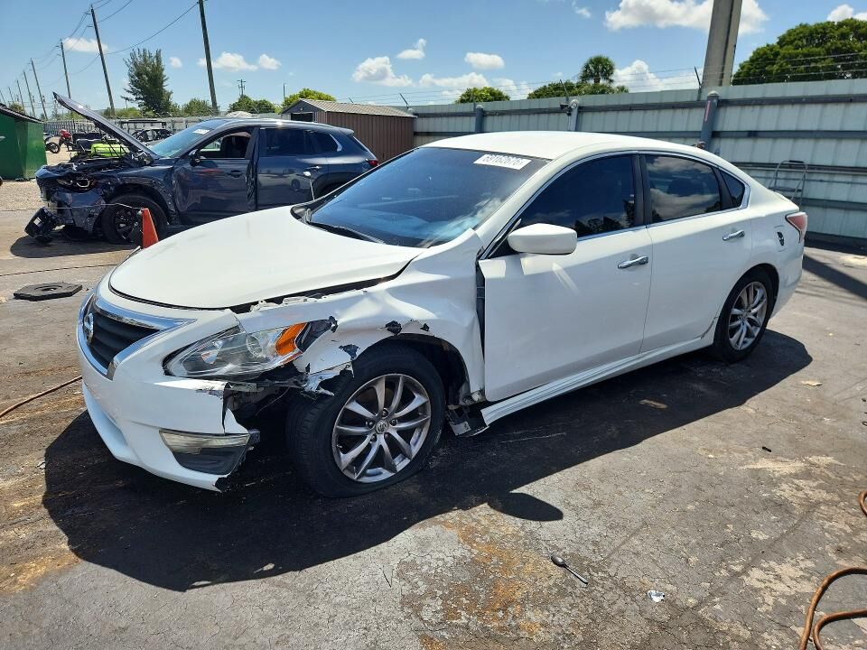 2015 NISSAN Altima