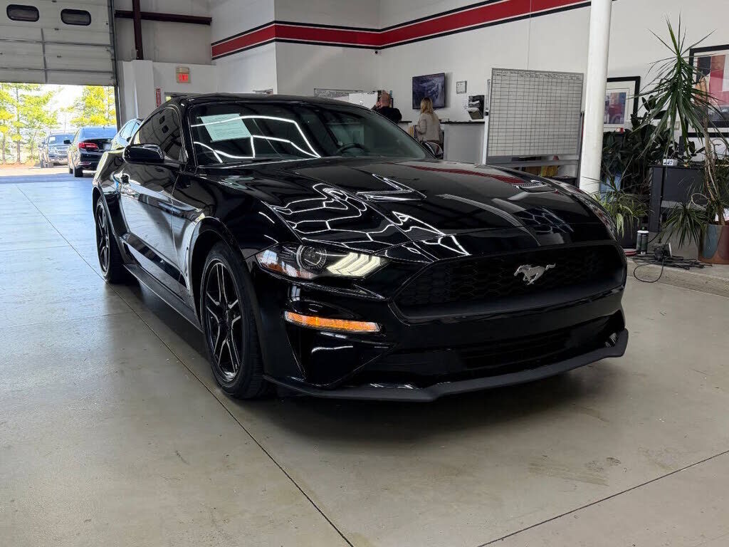 2018 FORD Mustang