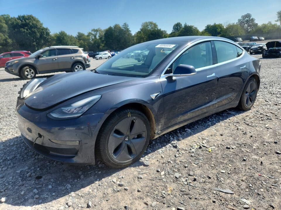 2020 TESLA Model 3