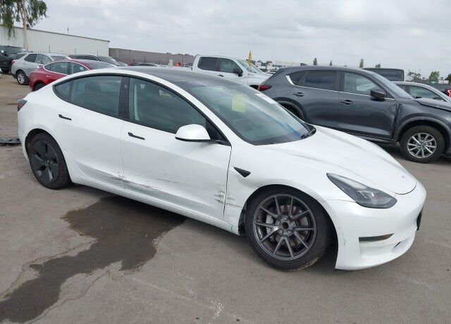 2021 TESLA Model 3