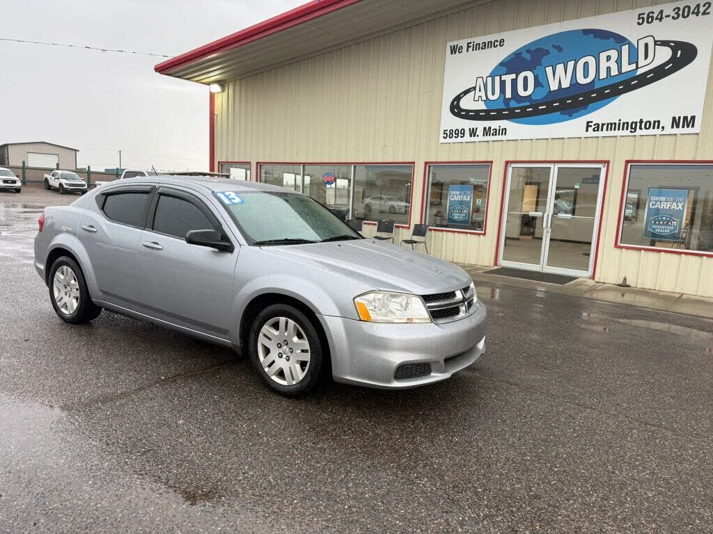 2013 DODGE Avenger