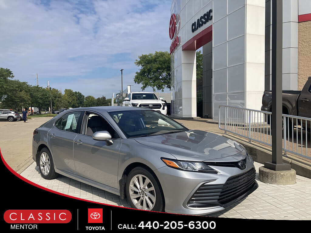 2024 TOYOTA Camry