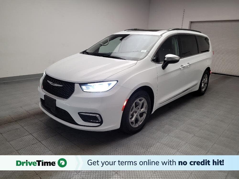 2023 CHRYSLER Pacifica