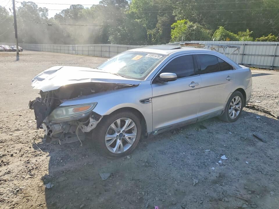 2011 FORD Taurus