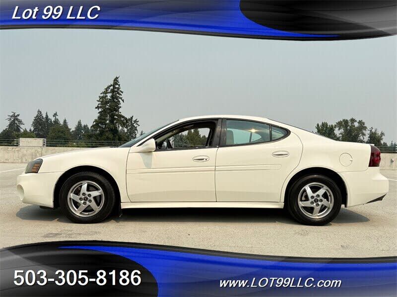2004 PONTIAC Grand Prix