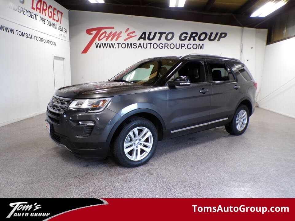 2018 FORD Explorer