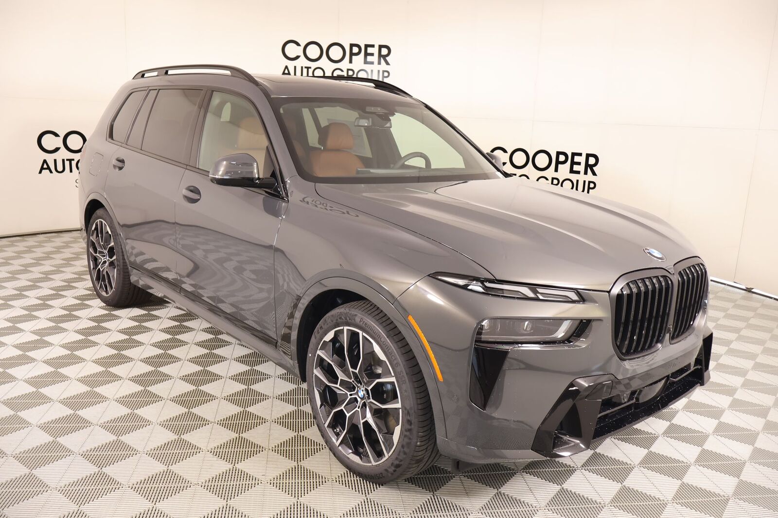 2027 BMW X7
