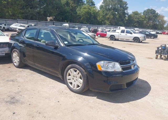 2011 DODGE Avenger
