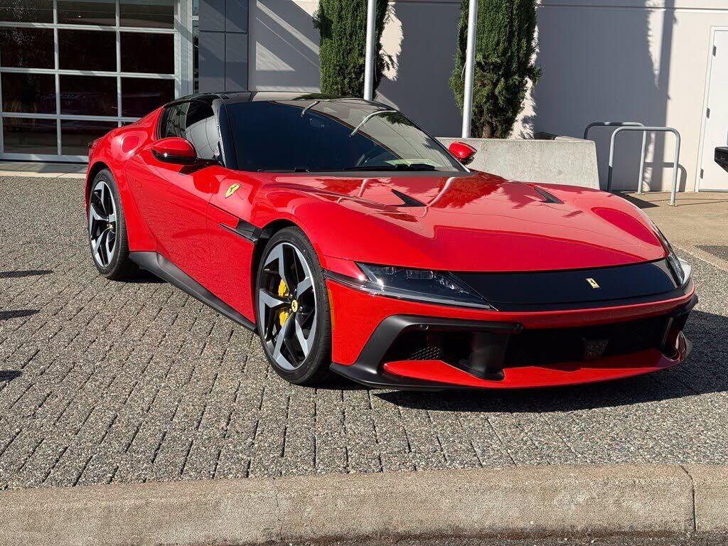 2026 FERRARI 12Cilindri