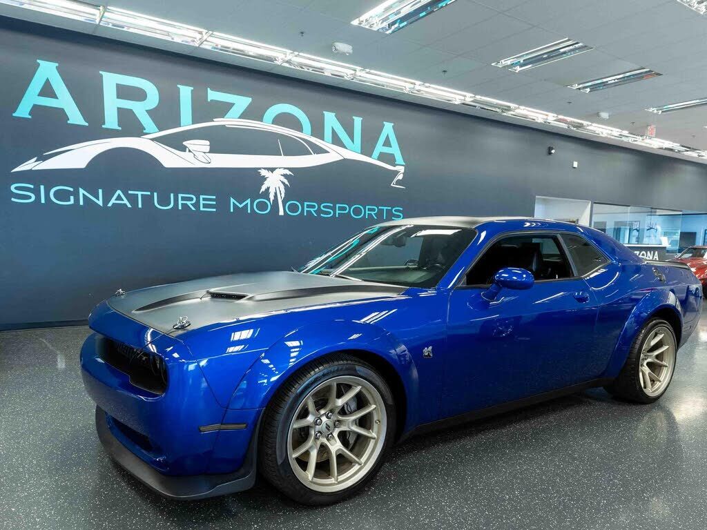 2020 DODGE Challenger