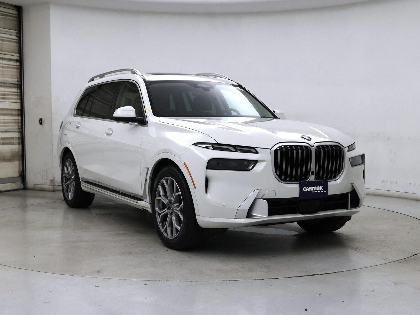 2026 BMW X7