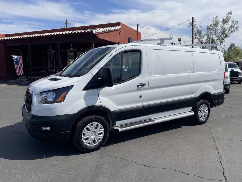 2025 FORD Transit