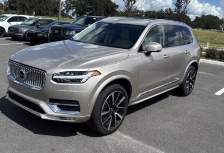 2025 VOLVO XC90