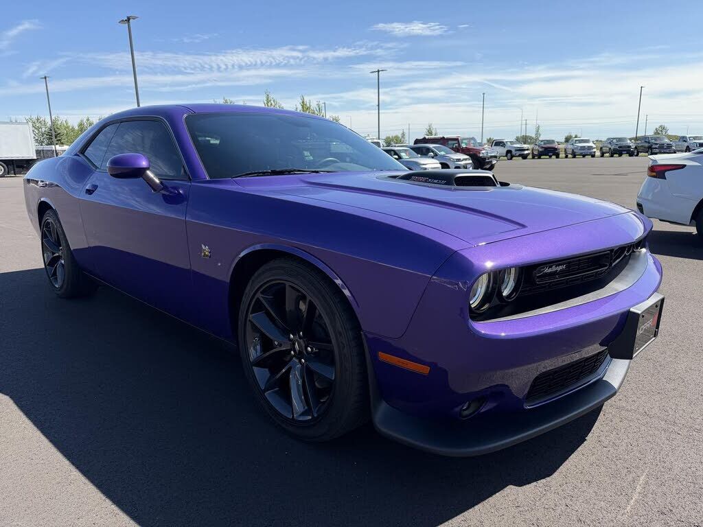 2019 DODGE Challenger