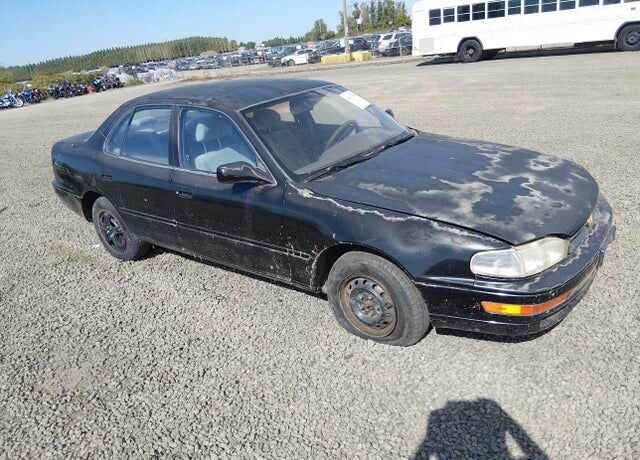 1994 TOYOTA Camry