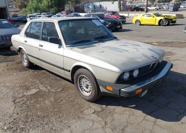 1986 BMW 5 Series
